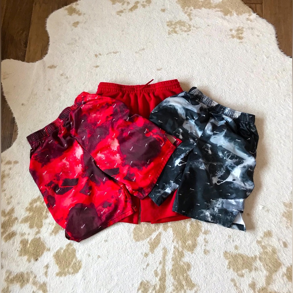 Bundle of three pairs of XL boys shorts